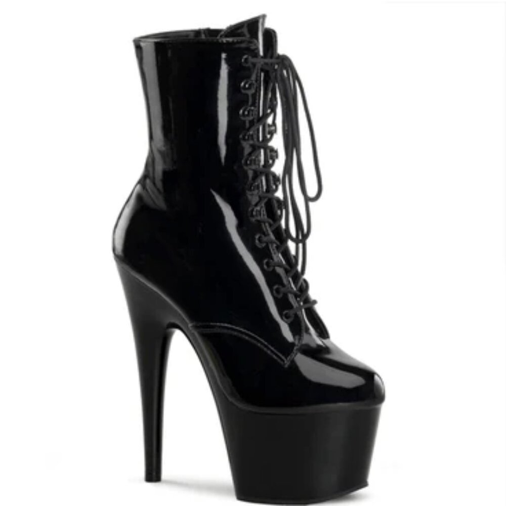 Pleasers Black 7 in Adore 1020